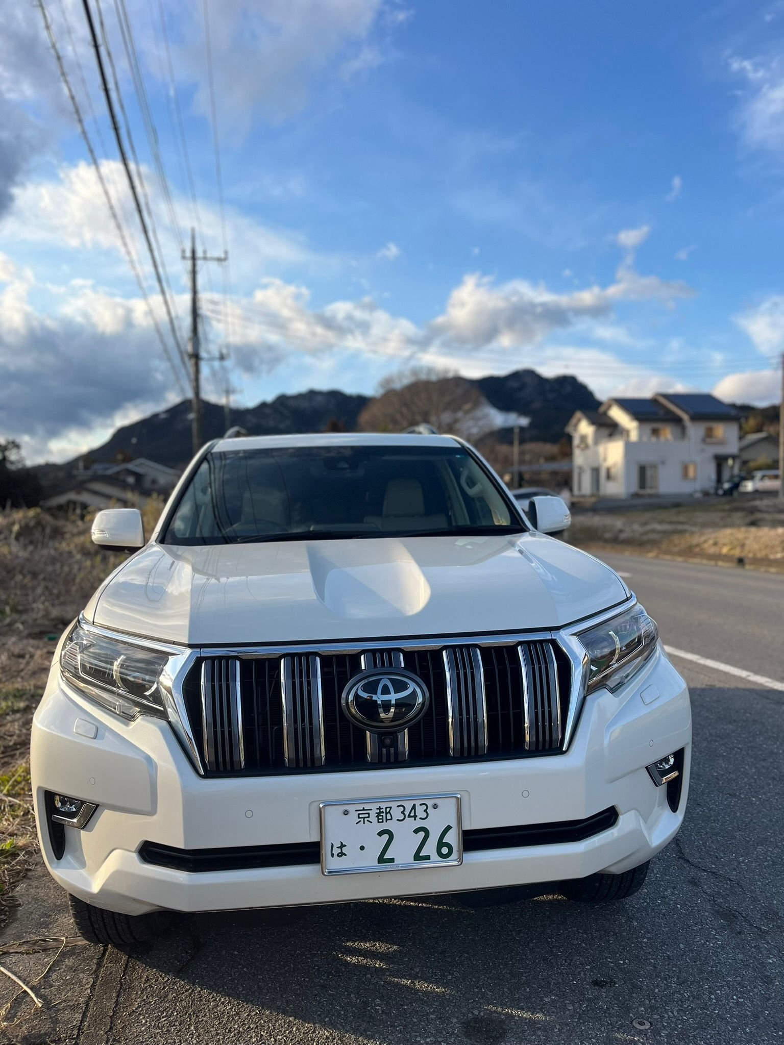 
								Land Cruiser Prados full									