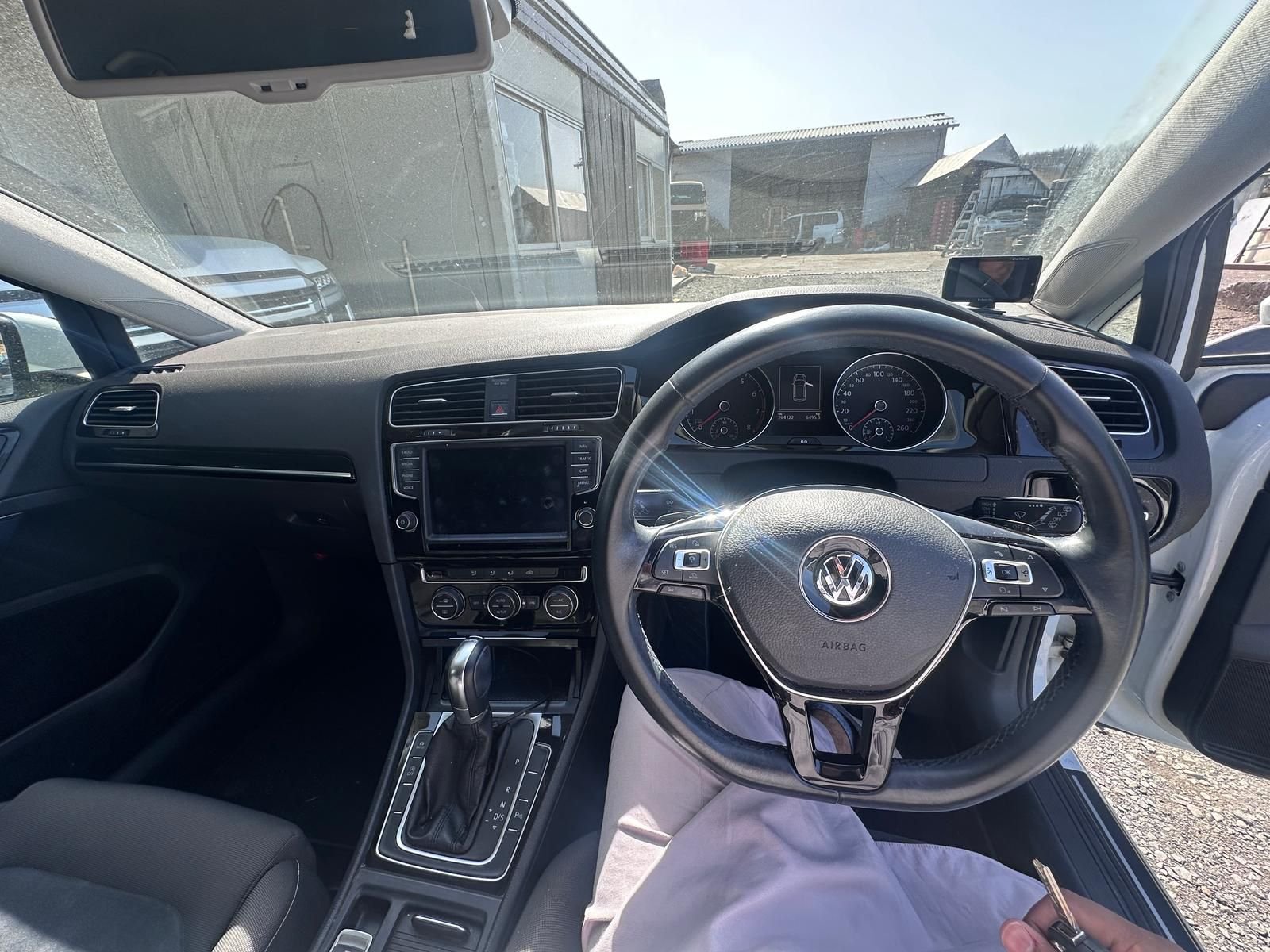 
								Volkswagen Golf 7 full									