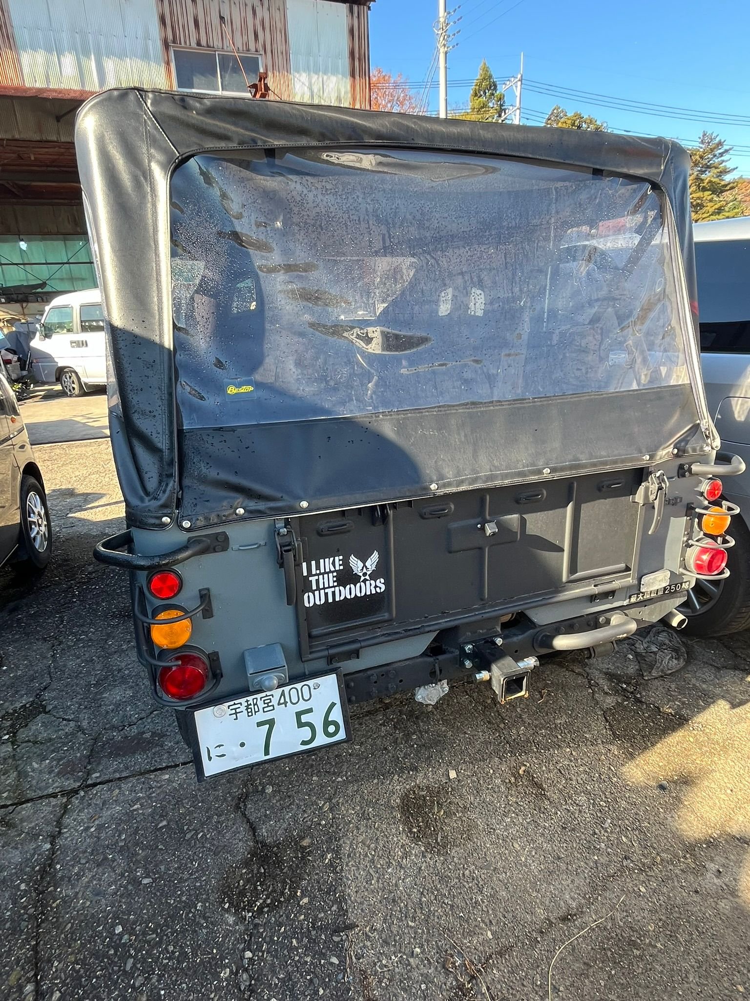 
								Jeep full									